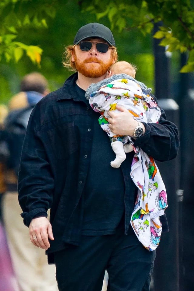 Знаменитости, которые отметили прибавление в семье в 2025 году