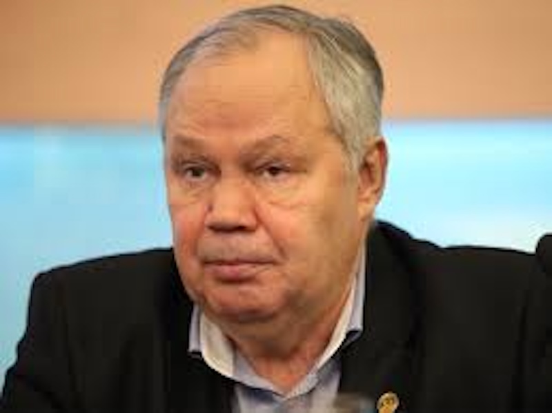 Известные люди, которых мы потеряли в 2025 году (часть 2)