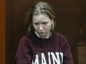 Убившая военкора Трепова* устраивает лютые драки в колонии 