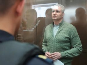 Тимур Иванов