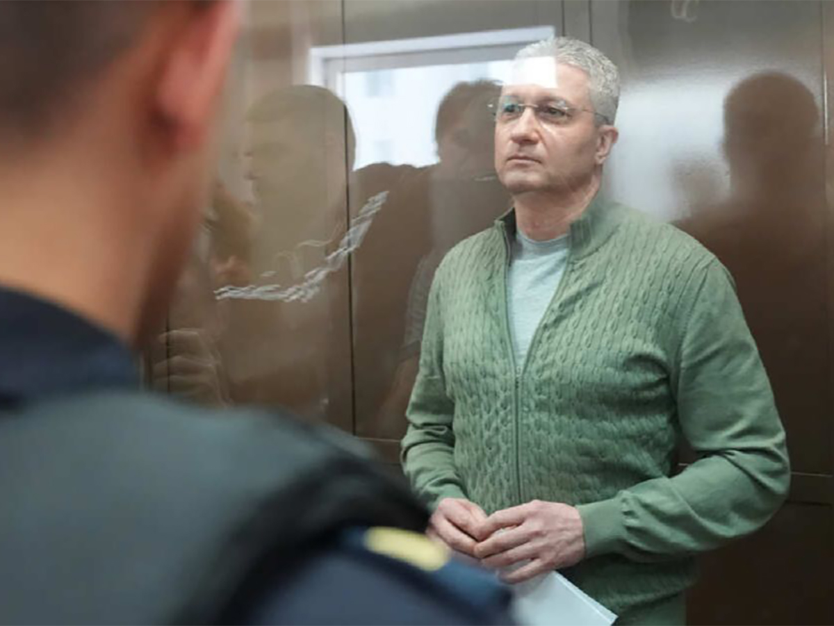 Тимур Иванов