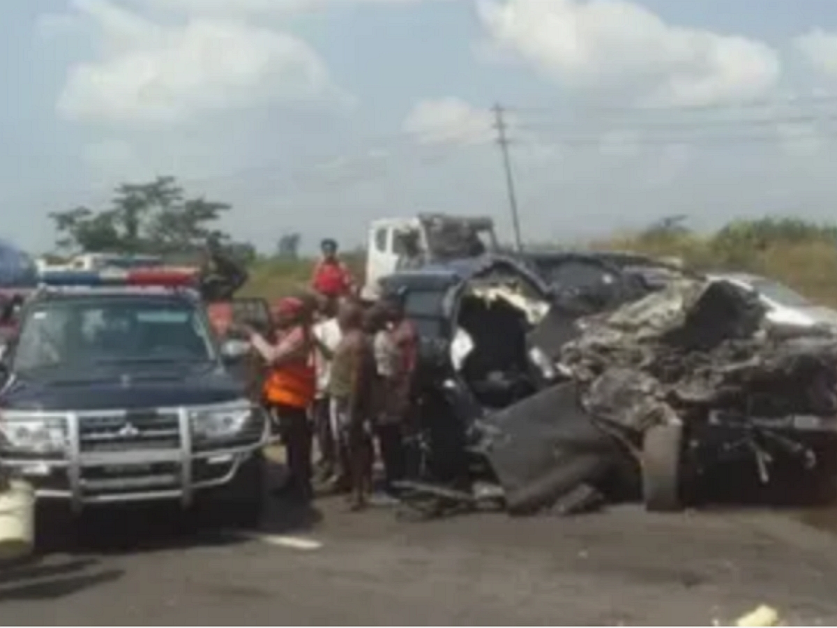 Опубликовано видео с места смертельного ДТП с участием экс-чемпиона мира по боксу Джошуа 