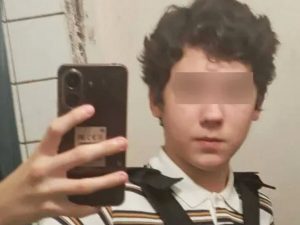 Подросток устроил резню в школе