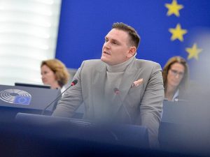 Томаш Фрёлих