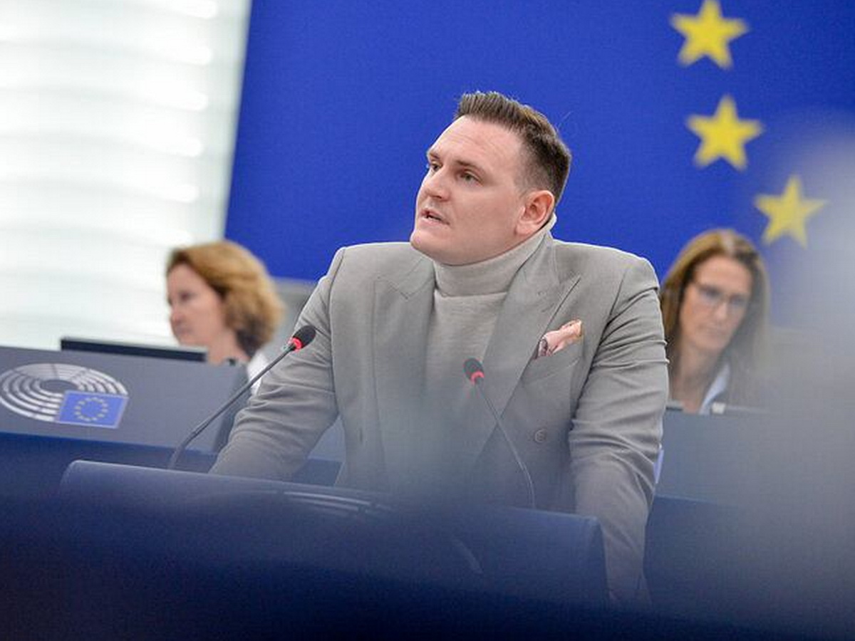 Томаш Фрёлих