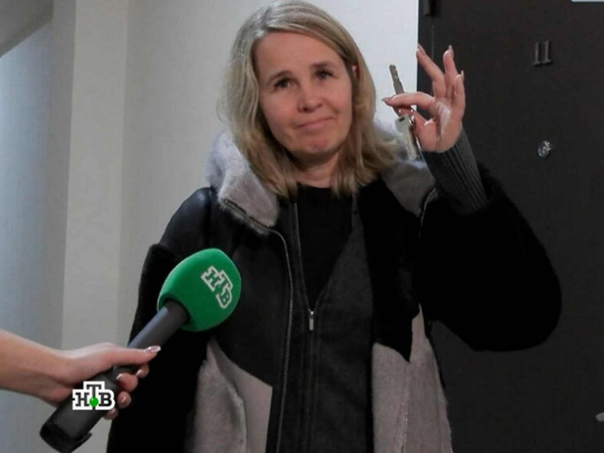 Жительнице Новокузнецка пришлось с полицией штурмовать купленную по «схеме Долиной» квартиру в Сочи Жительнице Новокузнецка пришлось с полицией штурмовать купленную по «схеме Долиной» квартиру в Сочи