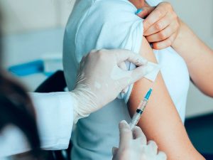 В Нальчике медсестра заразила 76 человек вирусным гепатитом С и ВИЧ