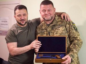 «Засобирался домой на выборы»: СМИ пишут об увольнении Валерия Залужного