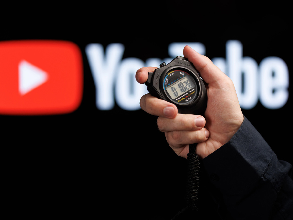 В Госдуме назвали сроки полного отключения YouTube в России