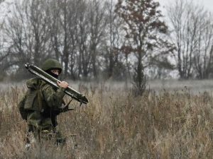 На видео с БПЛА попала рукопашная бойцов ВС РФ и ВСУ