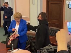 Полина Лурье