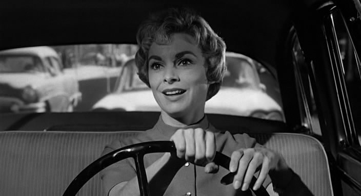 Такого зрители точно не ожидали: топ фильмов, где известных героев убили в самом начале