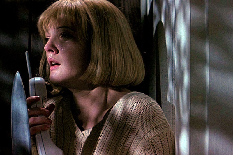 Такого зрители точно не ожидали: топ фильмов, где известных героев убили в самом начале