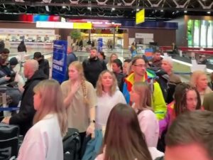 «Аэрофлот» сообщил о сбое в системе бронирования: более 20 рейсов отменены