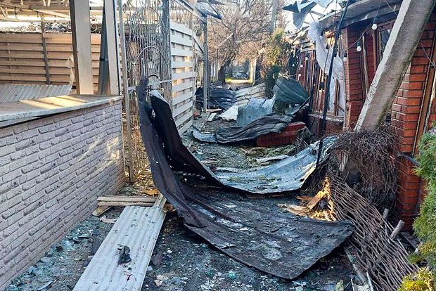 «Люди сгорели заживо»: жертвами удара БПЛА ВСУ по гостинице в Херсонской области стали 24 человека