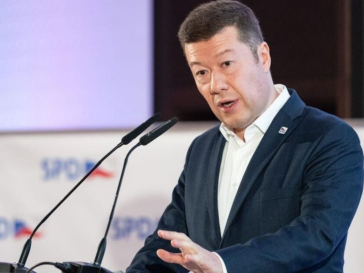 «Деньги не для Украины»: Новый год в Польше и Чехии начался со скандалов