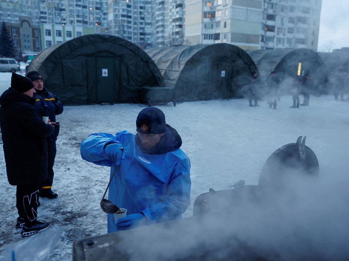 «Фекалии текут прямо из окон»: киевляне протестуют против коммунального кризиса