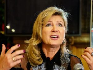 Вика Цыганова