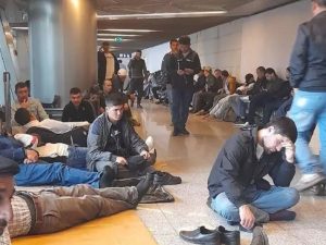 Халява кончилась: граждане Таджикистана уезжают из России вместе с семьями