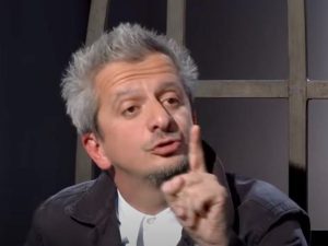 Константин Богомолов