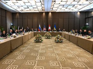 СМИ: в украинской делегации вспыхнул раскол перед переговорами в Женеве