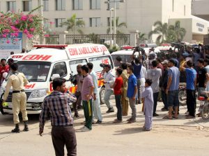 Жертвами взрыва в мечети Пакистана стали 31 человек, более 160 пострадавших