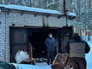 В гараже в Вологодской области нашли пять трупов