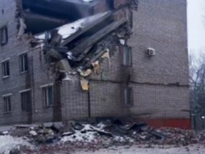 Здание военной полиции обрушилось в Ленобласти: есть жертвы