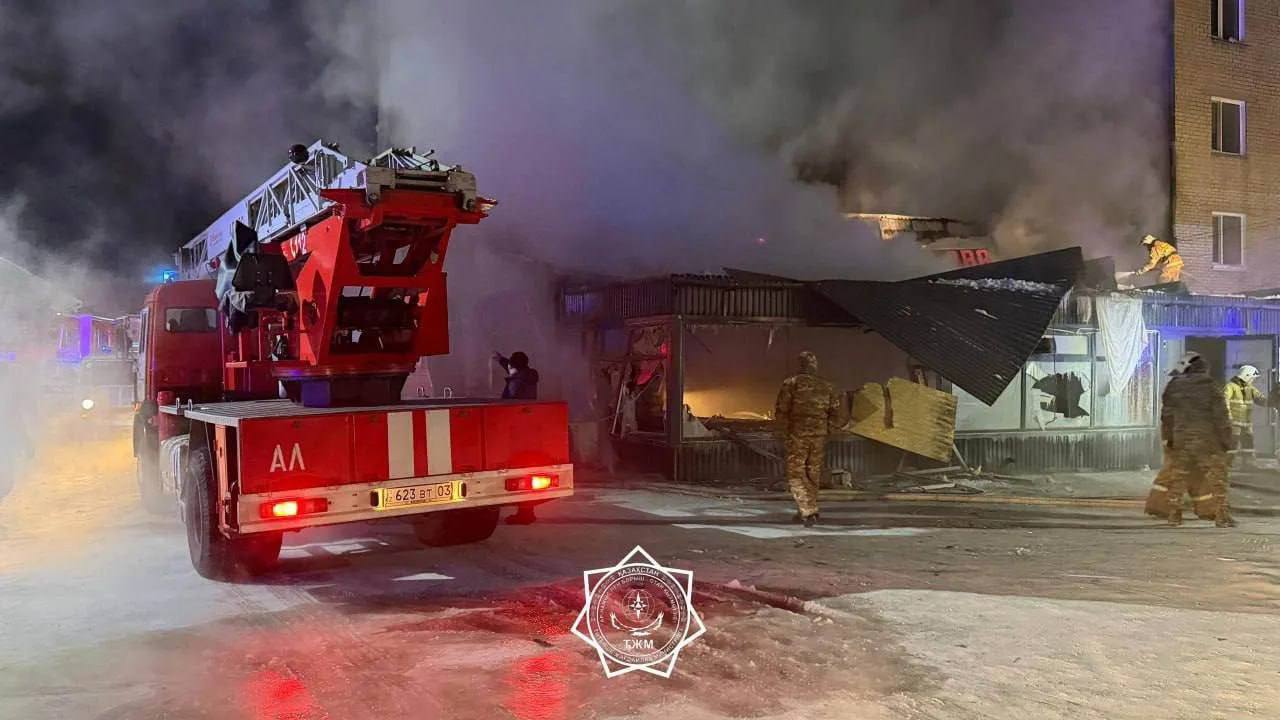 Мощный взрыв в кафе в Казахстане: 7 человек погибли, 26 – пострадали