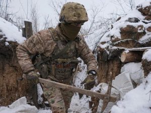 Около 100 военных ВСУ насмерть замерзли на окраинах Купянска