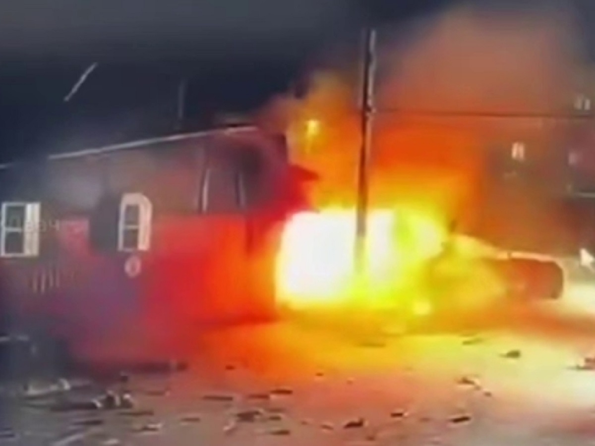 Мощный взрыв в кафе в Казахстане: 7 человек погибли, 26 – пострадали