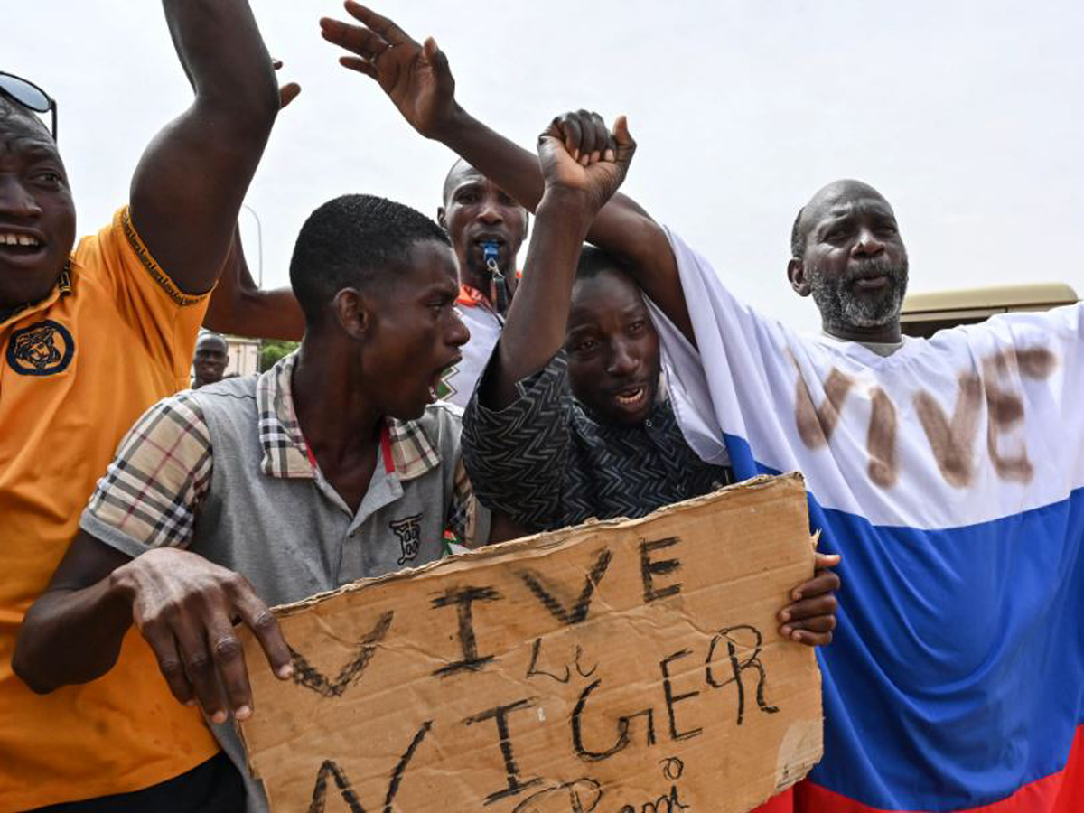 Нигер против Франции