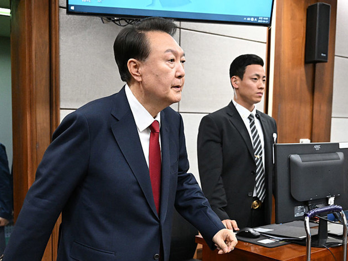 Экс-президента Южной Кореи Юн Сок Ёля приговорили к пожизненному сроку