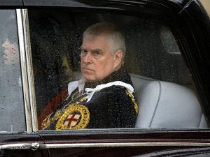 брата короля Великобритании Эндрю задержали по делу Эпштейна