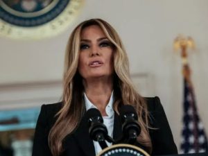 Мелания Трамп передала через Лукашенко послание Путину