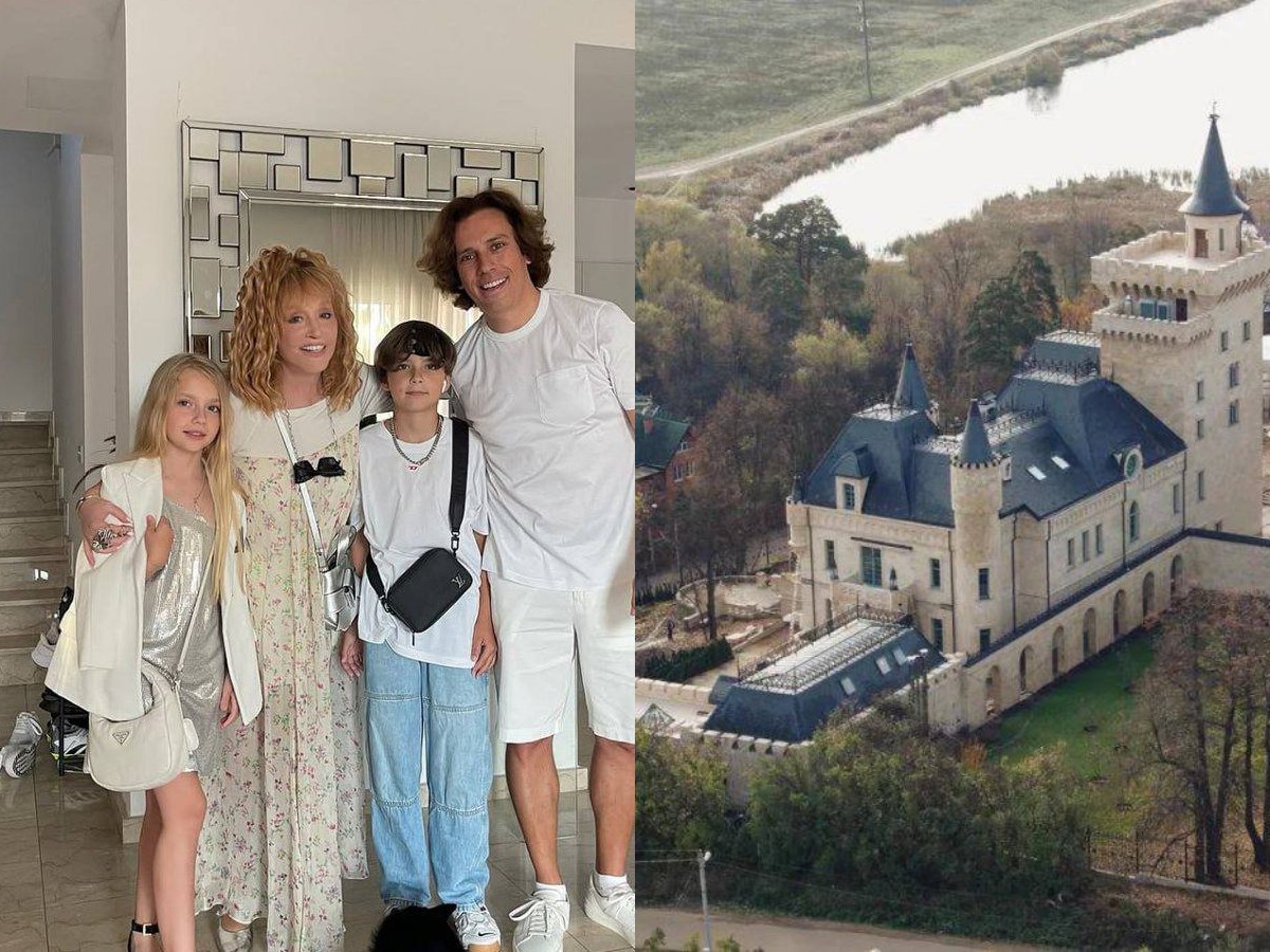 Mash: Галкин* и Пугачева отписали детям доли в замке в Грязи