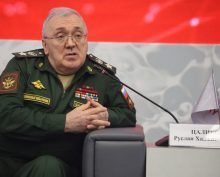 СМИ: Цаликову принесли взятку в виде 50 млн рублей наличными прямо на работу