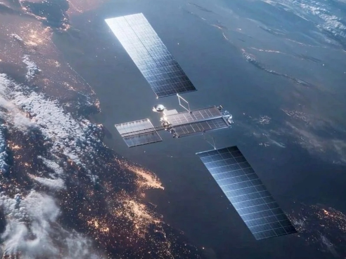 Спутник Starlink снова взорвался по загадочной причине: США винит оружие России