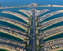 «Полетели в Дубай?»: сеть «Перекресток» насмешила россиян розыгрышем с туром