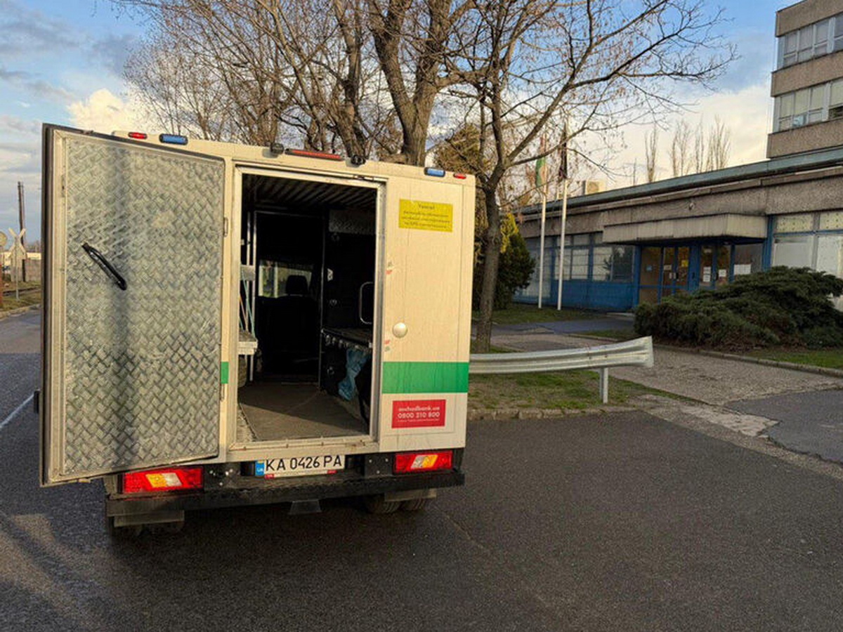 инкассаторские машины Украины