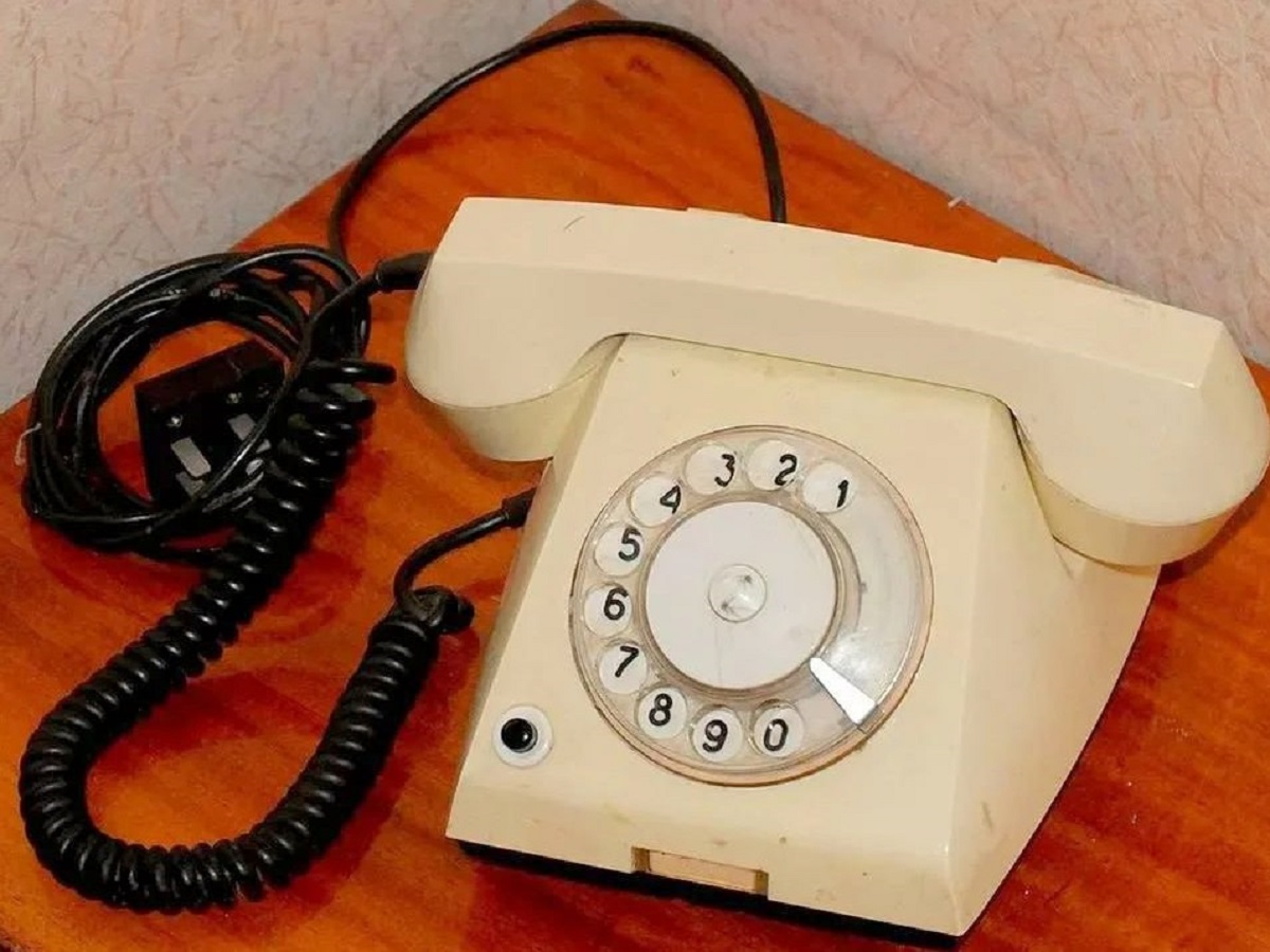 «Telegram умирает»: глава Ростелекома посоветовал россиянам купить домашние телефоны