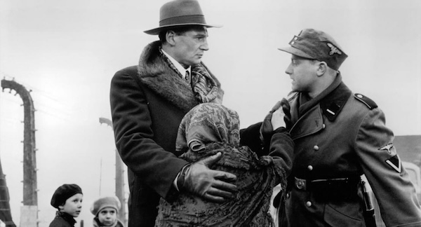 ТОП-30 лучших фильмов по мнению мужчин