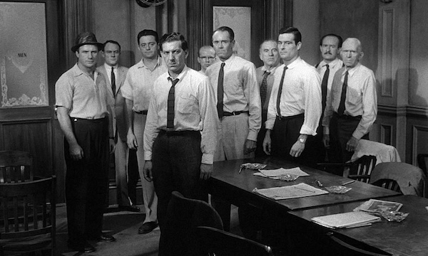 ТОП-30 лучших фильмов по мнению женщин