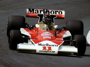 Максимальная скорость Формулы 1: рекорды, разгон и предел болида