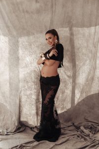 Анна Бузова