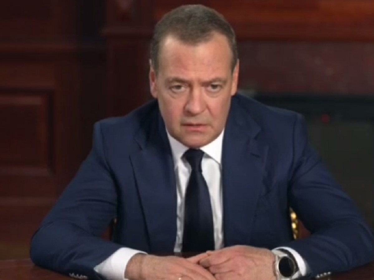 Дмитрий Медведев