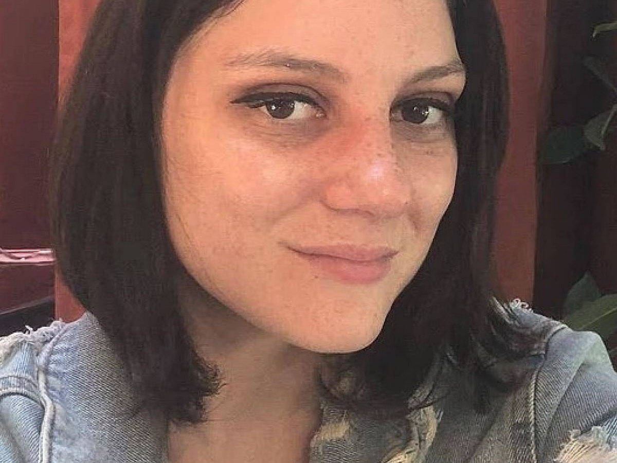 Эми Эскридж