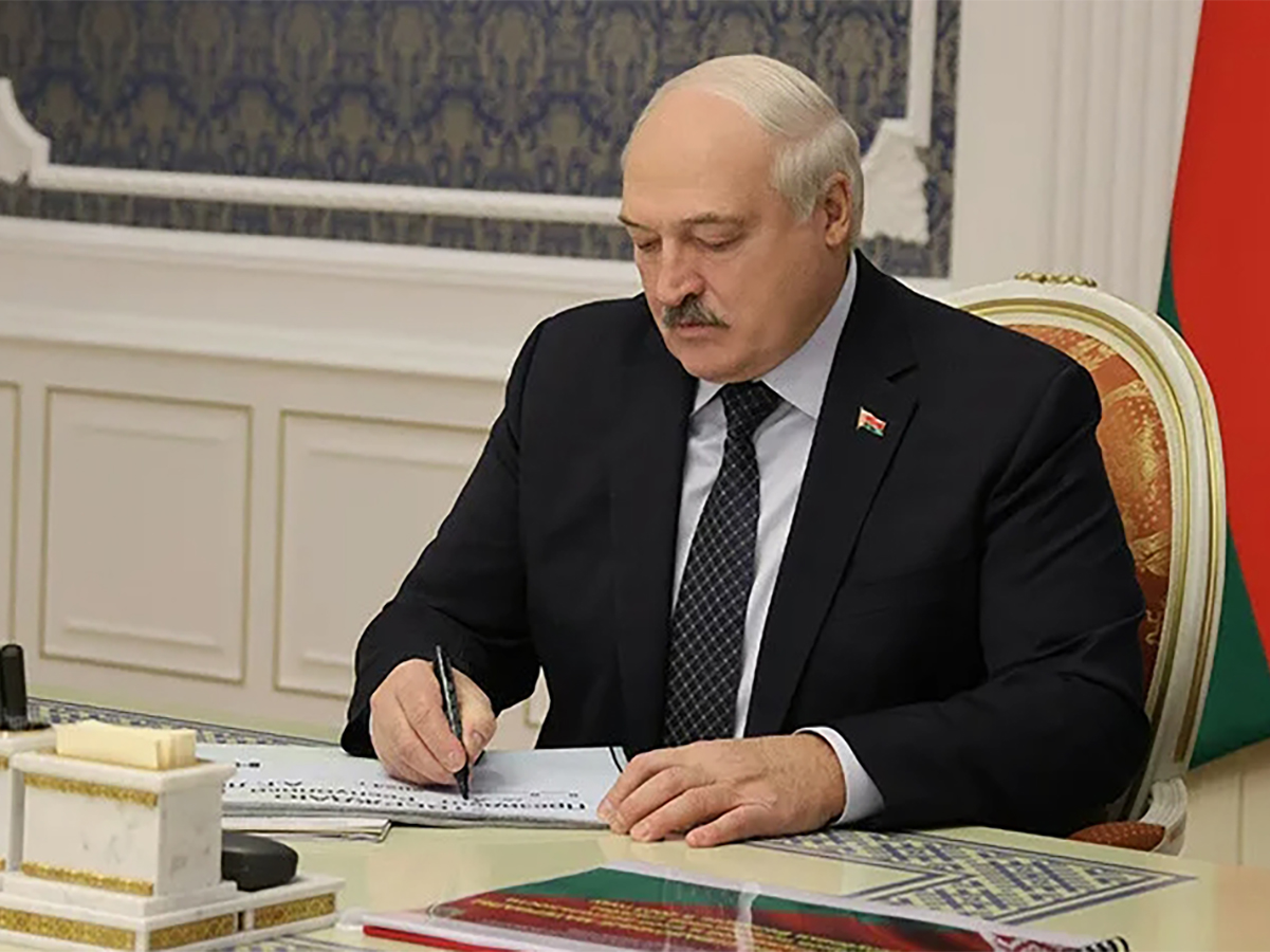 Лукашенко