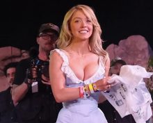 Сидни Суини