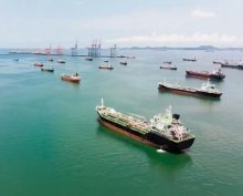 Зеленский предложил помощь в открытии Ормузского пролива